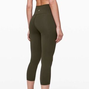 Lululemon Wunder Under Crop (High-Rise) *Full-On Luxtreme 21"
Dark Olive